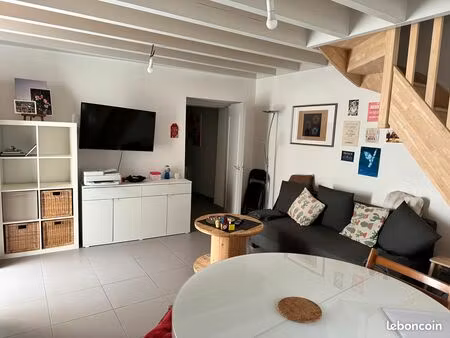 maison meublée 3 chambres plein centre st philbert gd lieu