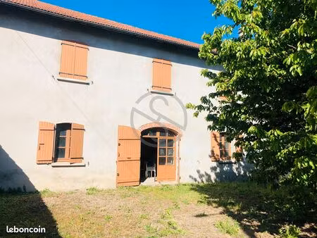 maison 2 pièces 160 m²