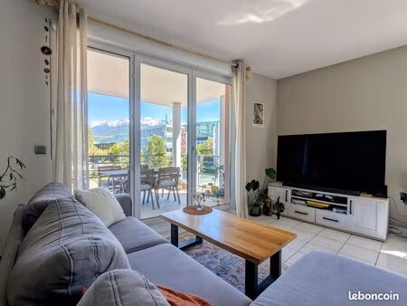 appartement t3 69 m²