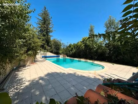 vente | maison | 5p | 4ch | 205.00 m² | laplume | expo sud | terrasse · piscine