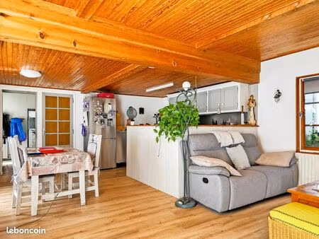 maison 6 pièces 130 m²