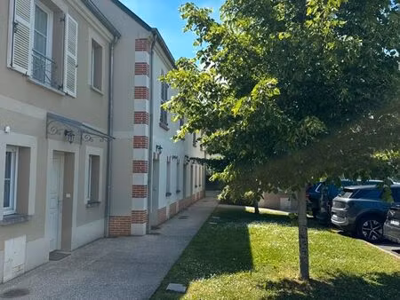 charmante petite maison