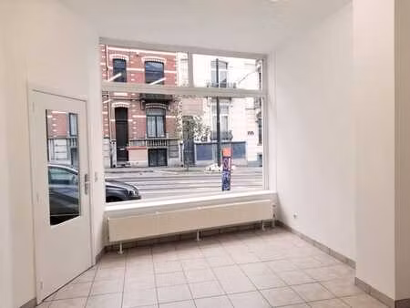 local commercial à louer à ixelles