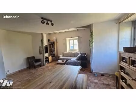 appartement 3 pièces 64 m²