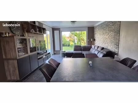 maison familiale 4 chambres avec jardin
