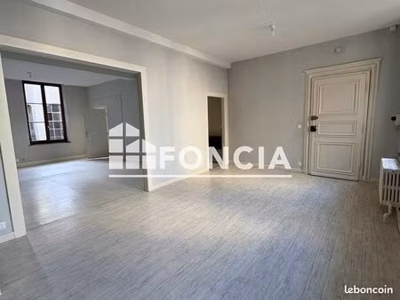 appartement 4 pièces 136 m²