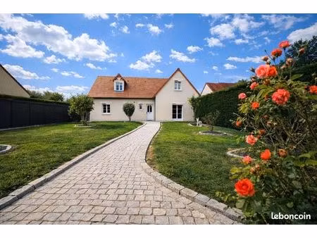 maison 170 m² ballan mire