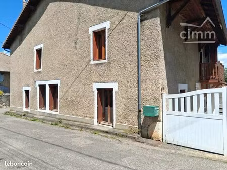 maison de village 5 pièces 130 m²