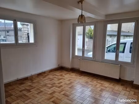 t2 rdc centre-ville cosne-cours sur loire
