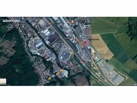 batiment commercial 1349 m2