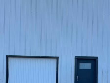 local artisan / box / stockage