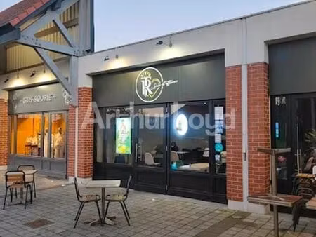 local commercial 148 m²