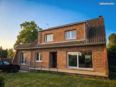 maison individuelle 170 m² / 4 chambres / semi plain pied