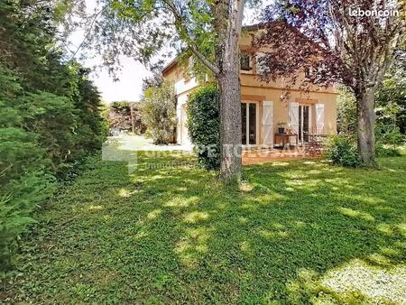 maison 7 pièces 160 m²