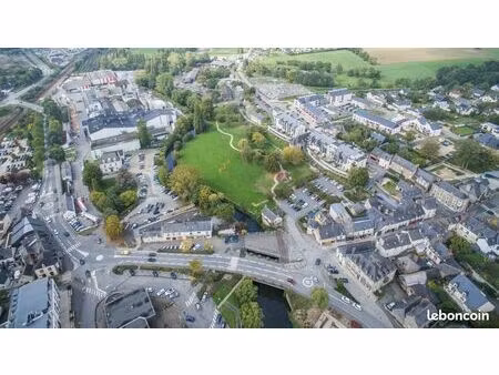 terrain 300 m² chateaubourg