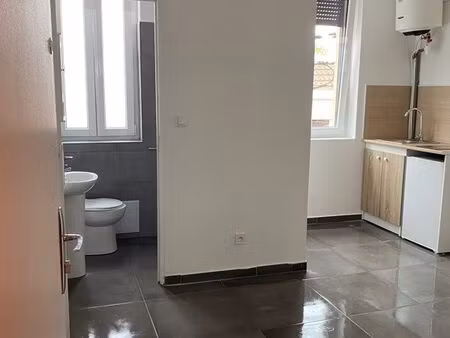 studio à louer à anzin non meublé