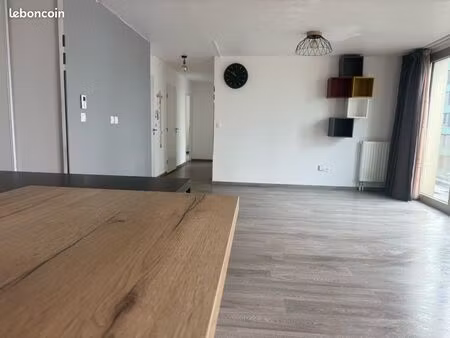 à vendre – bel appartement t4 de 88 m² avec grands balcons