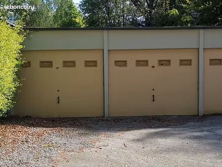 parking/box 16 m² la madeleine