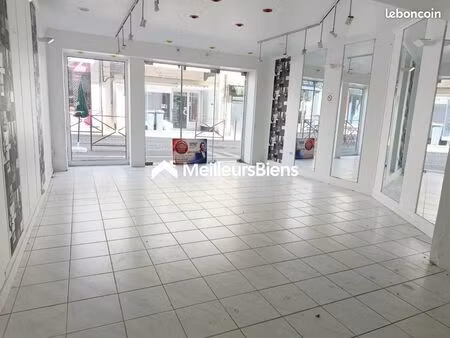 local commercial 164 m²