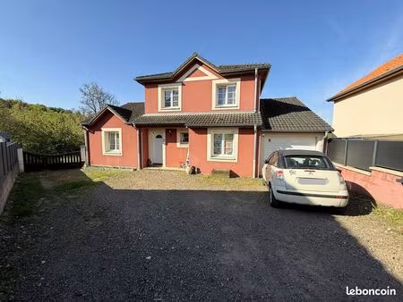 maison individuelle dans un quartier calme