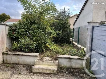 maison 5 pièces 159 m²