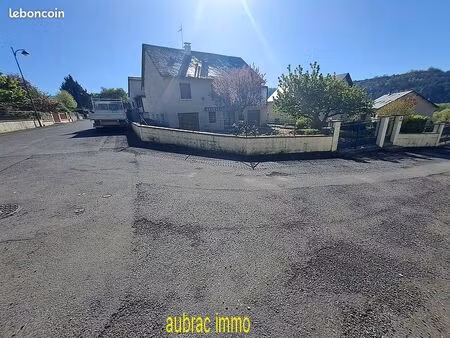 villa t5+t2pp sur 760 m² de terrain