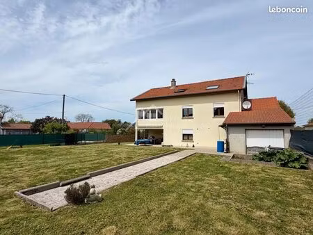 maison 7 pièces 250 m²