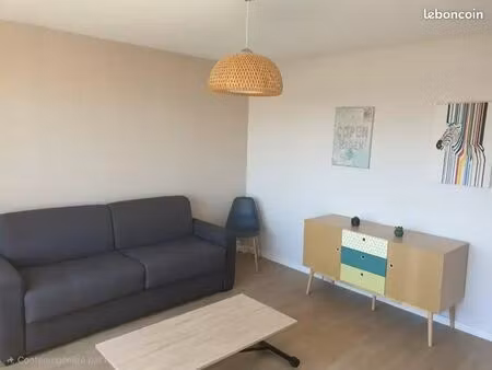 ◊ boulogne-billancourt – studio meublé lumineux – 33 m² – 1215 cc