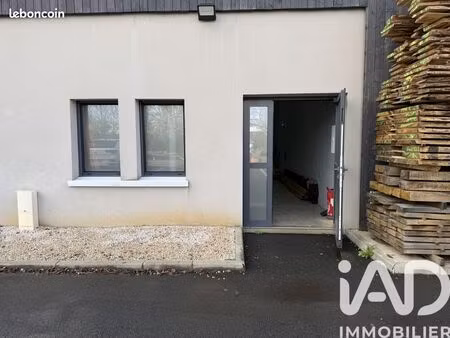 local 68 m² cormeilles-en-vexin