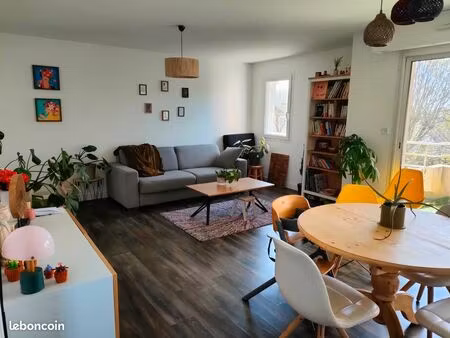 logement t3 guidel centre