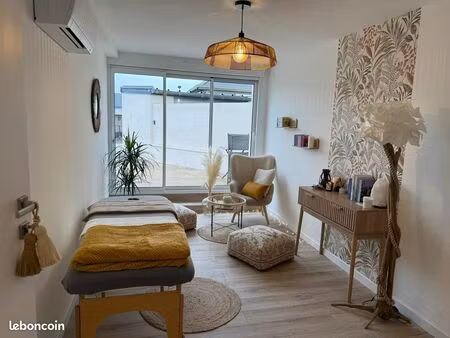 bureau à louer au sein d’une maison bien-être – 13 m²