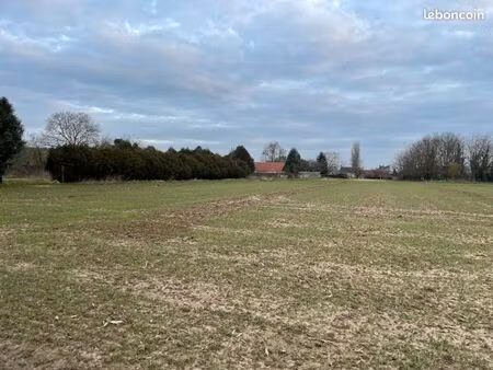terrain 360 m² senlis