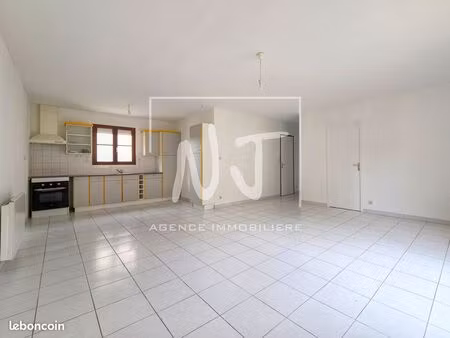 immeuble 7 pièces 138 m²