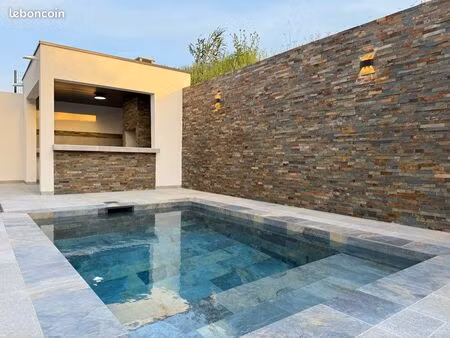 logement neuf terrasse et piscine