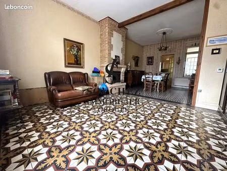 maison 4 pièces 101 m²