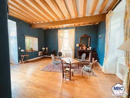 maison 14 pièces 333 m²