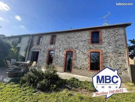 maison 7 pièces 180 m²