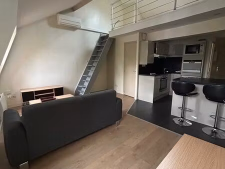 t2 meublé atypique avec mezzanine et climatisation – centre arras