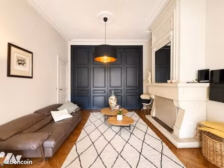 maison 6 pièces 168 m²