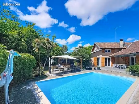 maison 7 pièces 172 m²