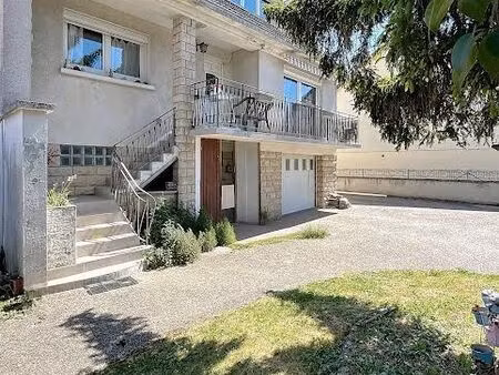 maison 7 pièces 146 m²
