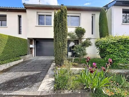 maison 4 pièces 133 m²