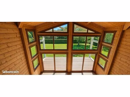 maison 6 pièces 258 m²