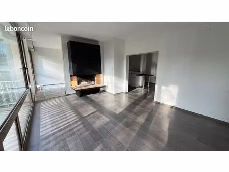 100 m² lumineux avec balcon – centre gradignan – résidence calme et arborée