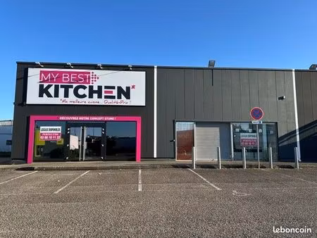 local 439 m² vendenheim