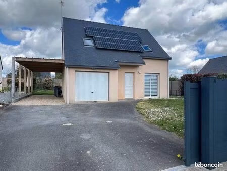 maison carentoir