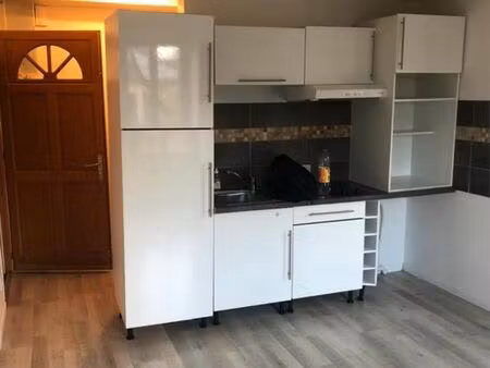 t2 1 chambre cuisine équipée 40 m2