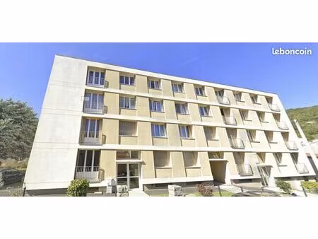 appartement 3 pièces 76 m²