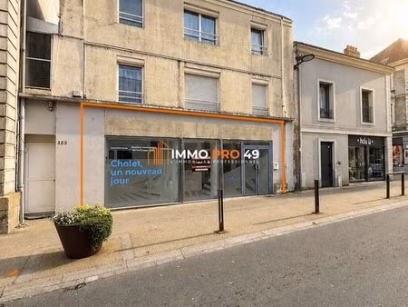 local 52 m² cholet