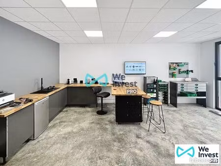 local d'activite 255 m² gueux